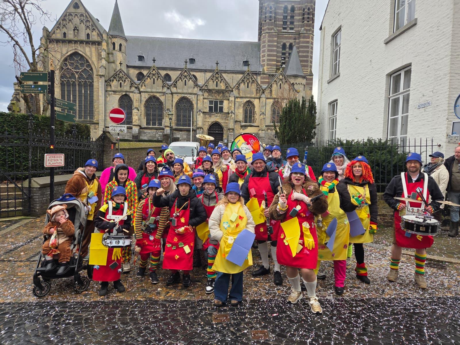 Loop je nog eens mee in én na de optocht?