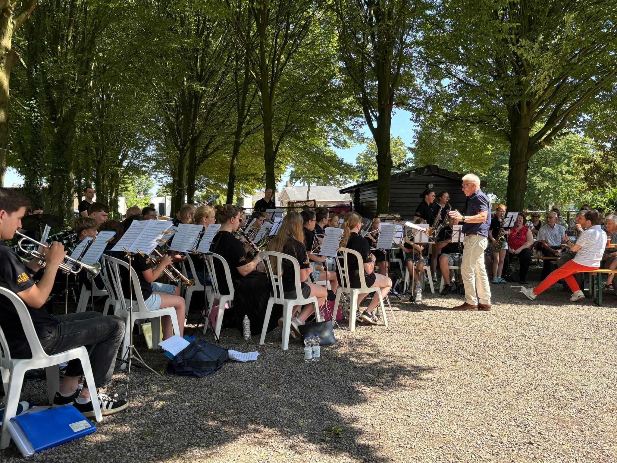 Tropisch muzikaal feest voor onze jeugd! ☀️🎶